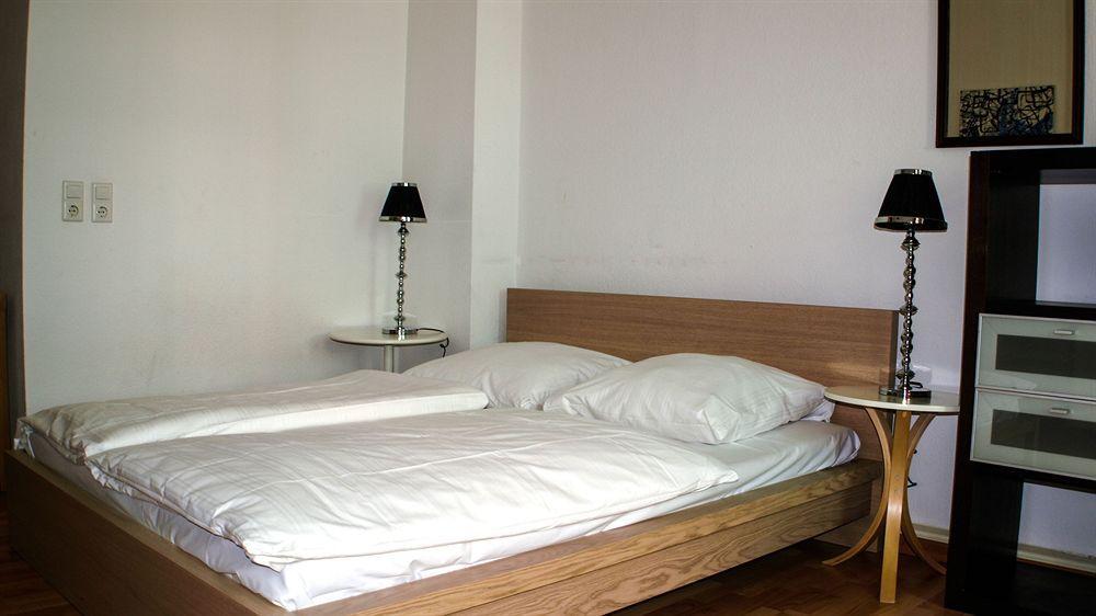 Midi Inn Parkhotel Mitte เบอร์ลิน ภายนอก รูปภาพ